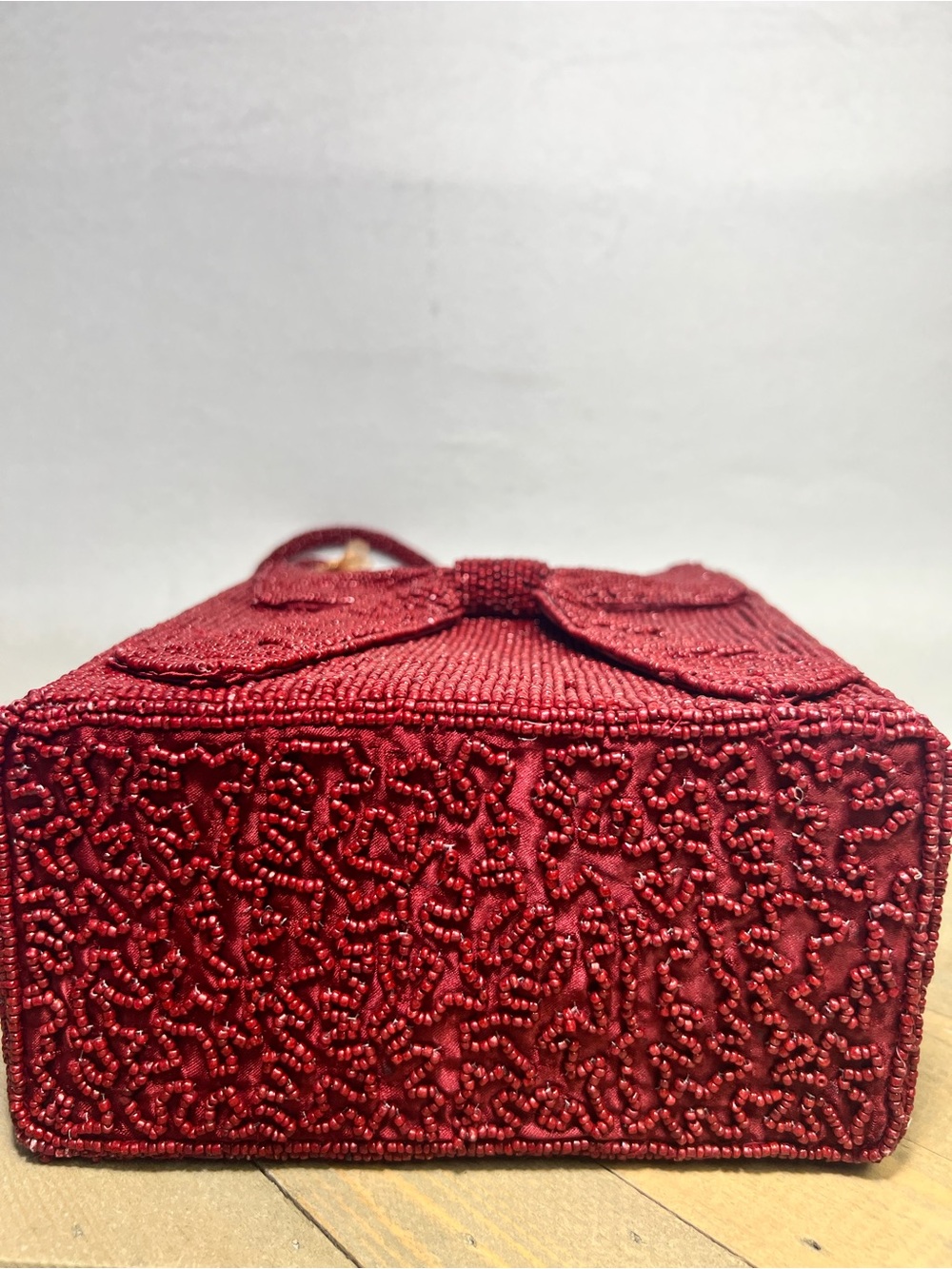 Viral Red Beaded Bow Tote!! - Picture 5 of 6